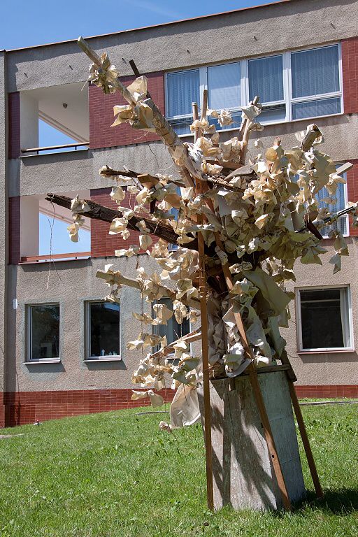 Panáci a patníky, společná výstava, květen 2009