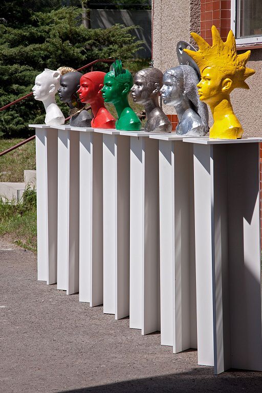 Panáci a patníky, společná výstava, květen 2009