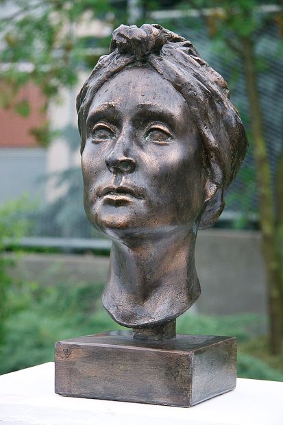 Poštovka Zahrada 2011 - Zrcadlení