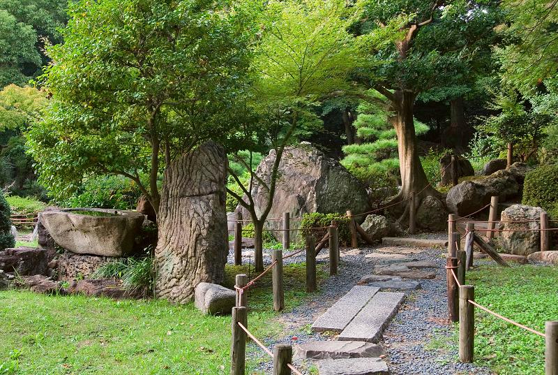 Když v ráji pršelo. Fotografie z cesty do Japonska.