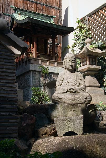 Když v ráji pršelo. Fotografie z cesty do Japonska.