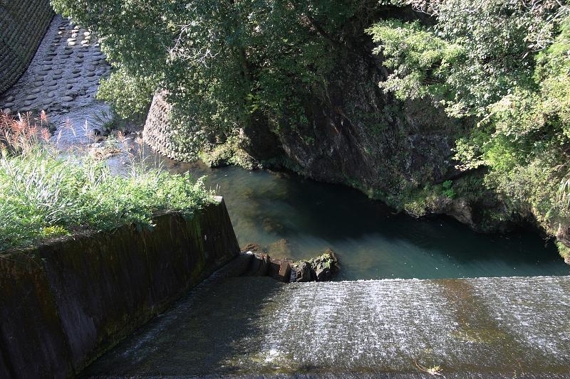 Když v ráji pršelo. Fotografie z cesty do Japonska.