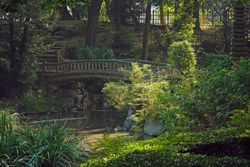 Když v ráji pršelo. Fotografie z cesty do Japonska.