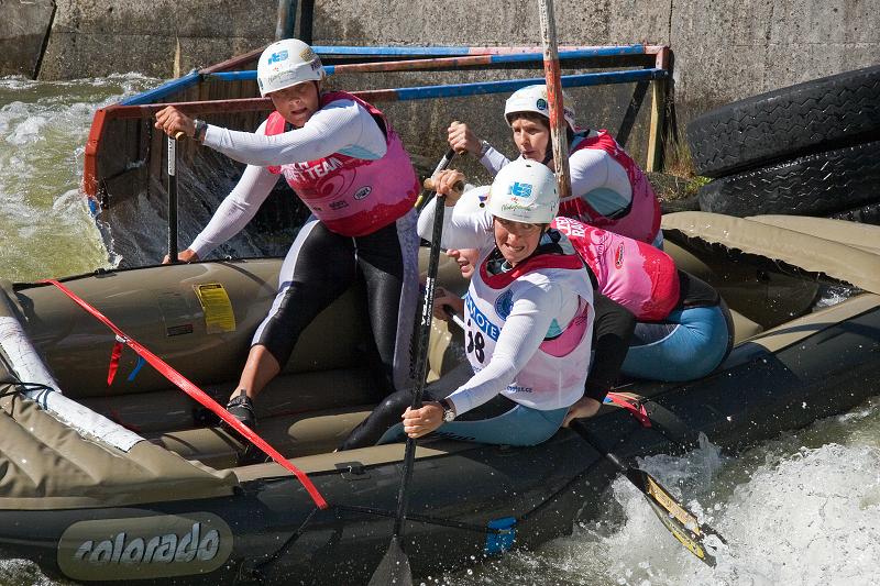 Raftový víkend Trnávka 2008