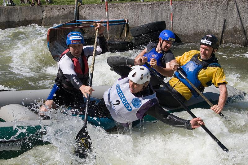 Raftový víkend Trnávka 2008