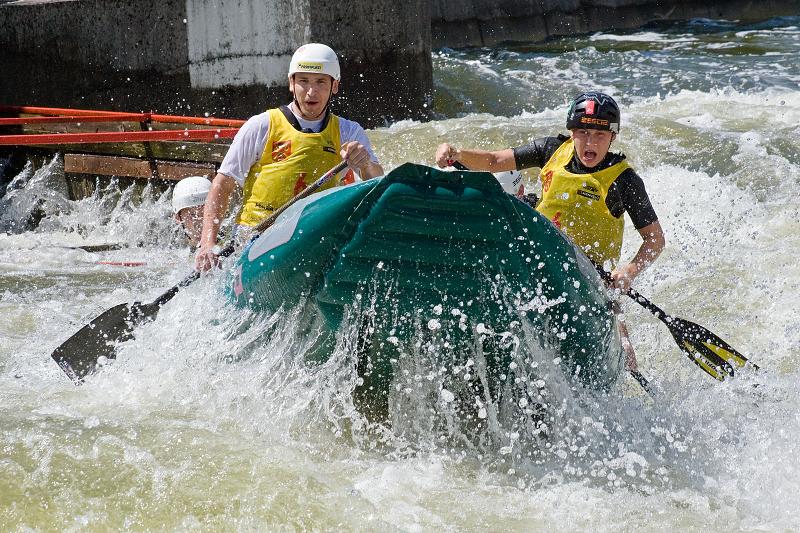 Raftový víkend Trnávka 2008