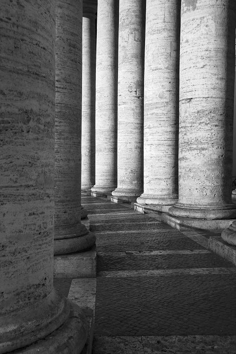 Berniniho kolonáda, detail