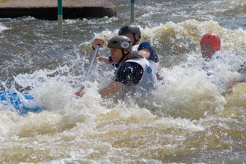 ČP a MČR - rafting R4. VZ R2. Praha Troja 30. 5. a 1. 6. 08