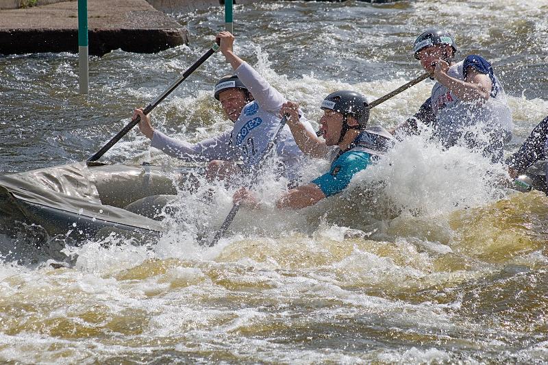 ČP a MČR - rafting R4. VZ R2. Praha Troja 30. 5. a 1. 6. 08