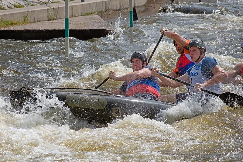 ČP a MČR - rafting R4. VZ R2. Praha Troja 30. 5. a 1. 6. 08