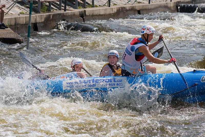 ČP a MČR - rafting R4. VZ R2. Praha Troja 30. 5. a 1. 6. 08