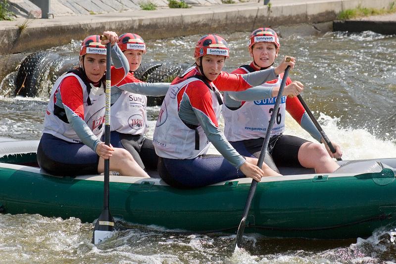 ČP a MČR - rafting R4. VZ R2. Praha Troja 30. 5. a 1. 6. 08