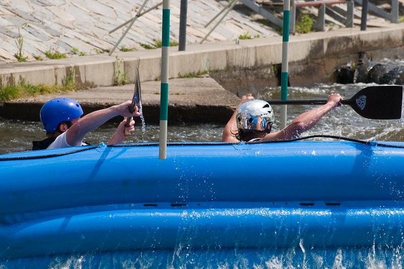 ČP a MČR - rafting R4. VZ R2. Praha Troja 30. 5. a 1. 6. 08