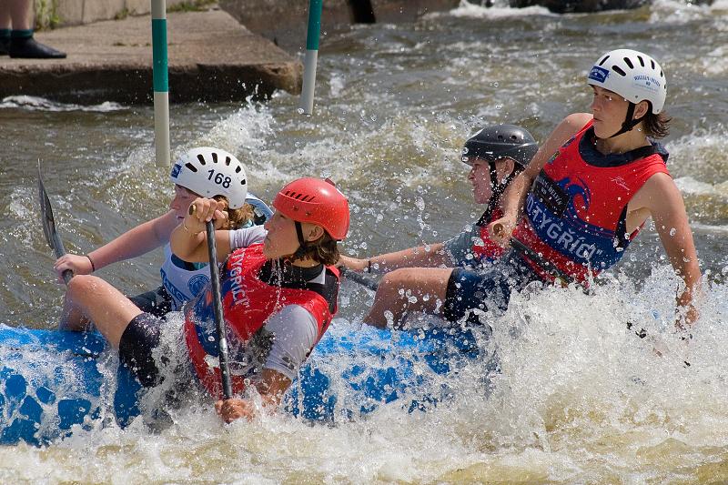 ČP a MČR - rafting R4. VZ R2. Praha Troja 30. 5. a 1. 6. 08