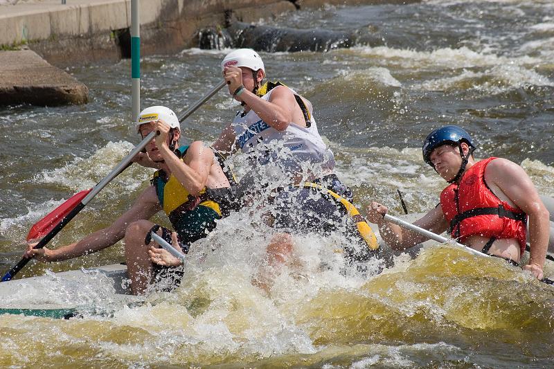 ČP a MČR - rafting R4. VZ R2. Praha Troja 30. 5. a 1. 6. 08