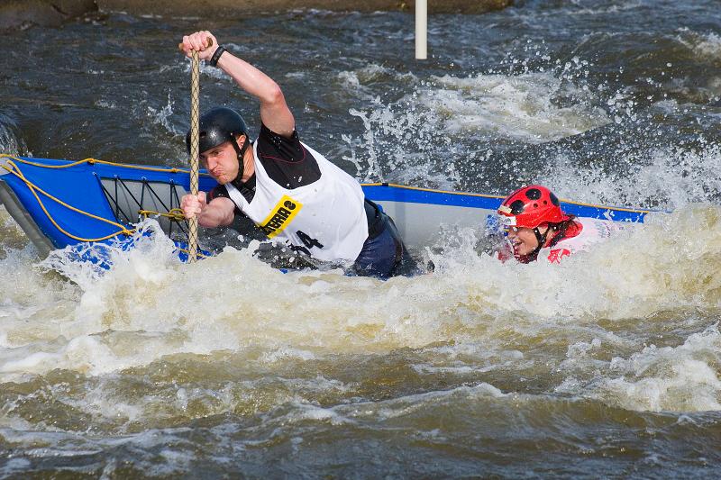 ČP a MČR - rafting R4. VZ R2. Praha Troja 30. 5. a 1. 6. 08